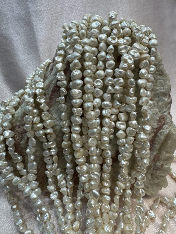 AMORPHOUS PEARL