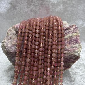 çilek quartz (küp kesim)