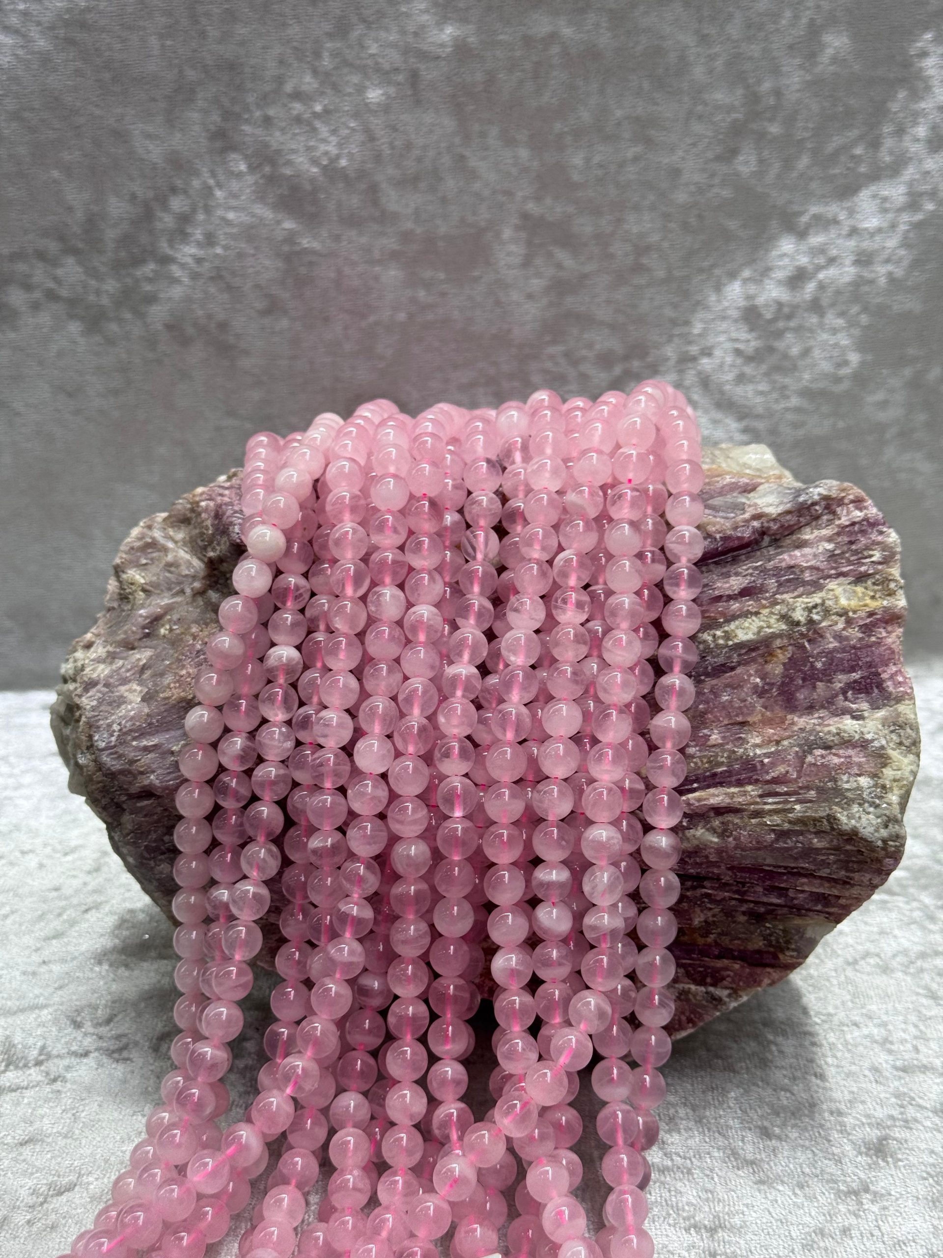 PEMBE QUARTZ (8 MM)