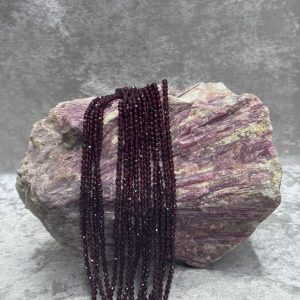 granat taşı(4 mm)