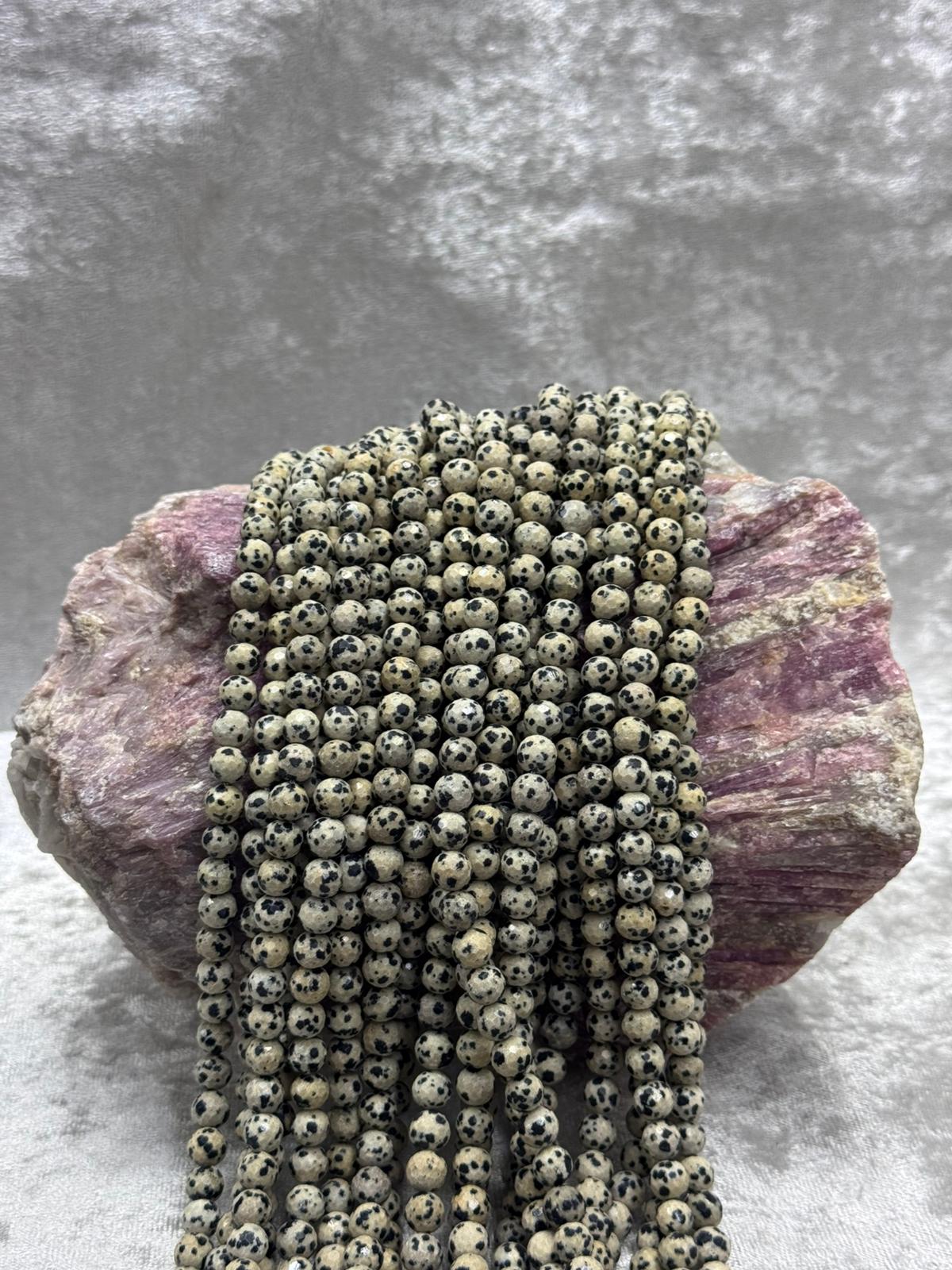 dalmaçya (jade 8 mm)