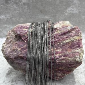 hematit mat gri (2*1 mm)