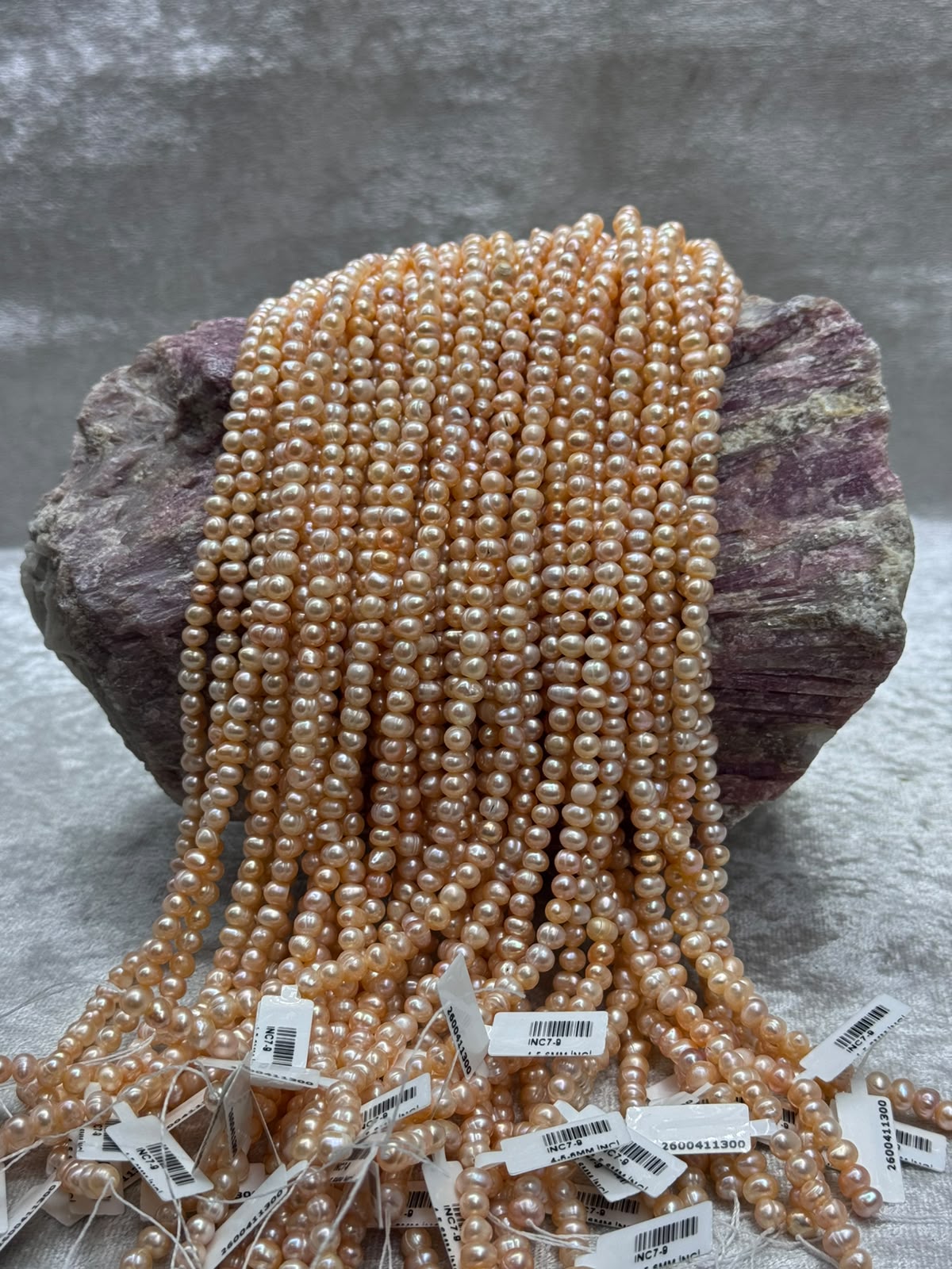 Doğal inci (küre kesim 5-6 mm)