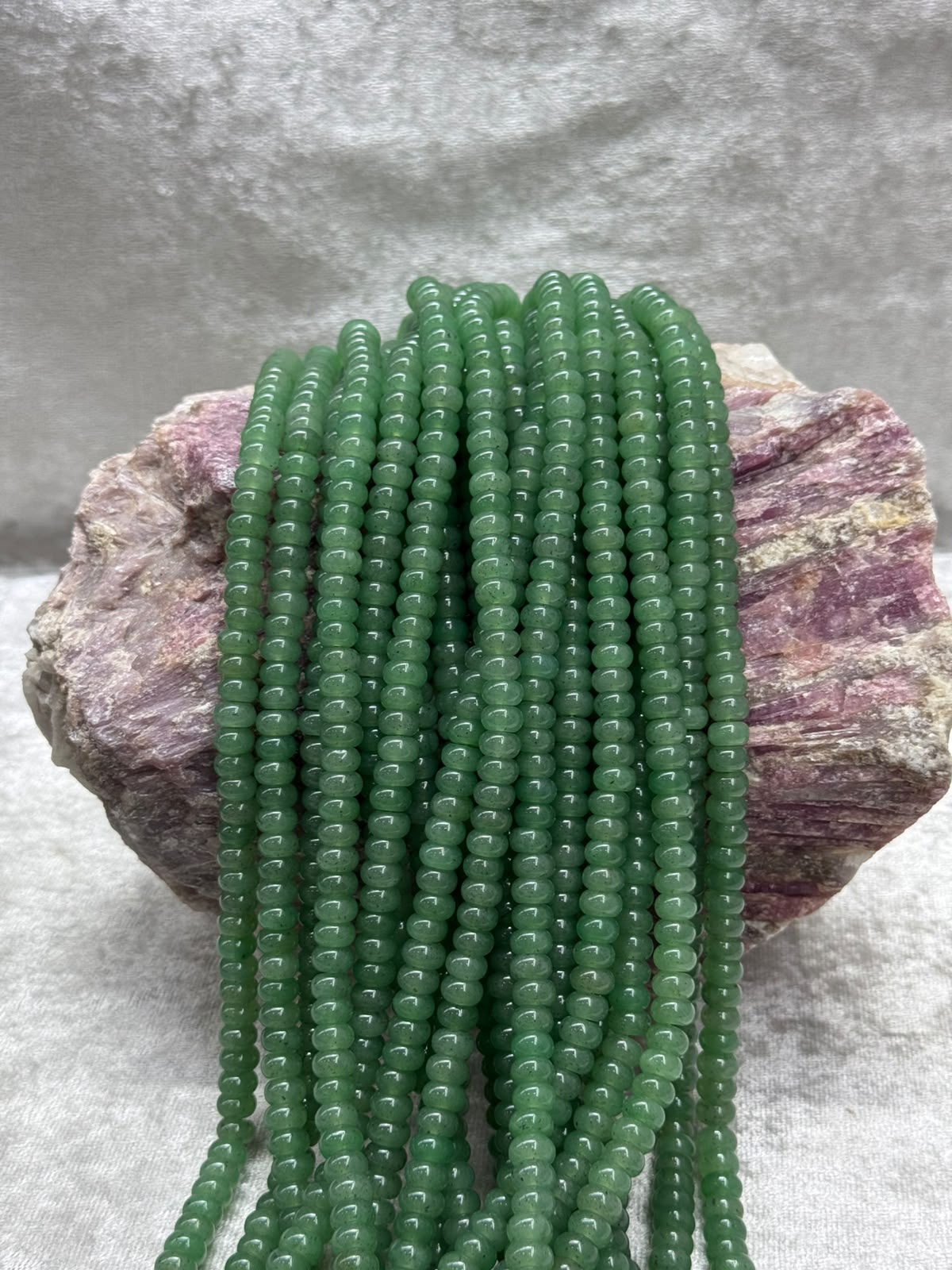 Jade (rondela kesim)