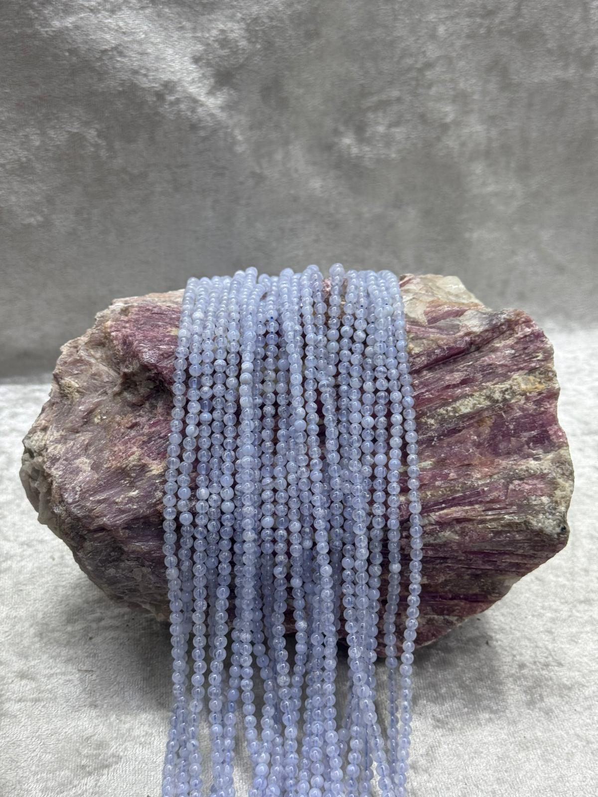 Blue agat 4 mm