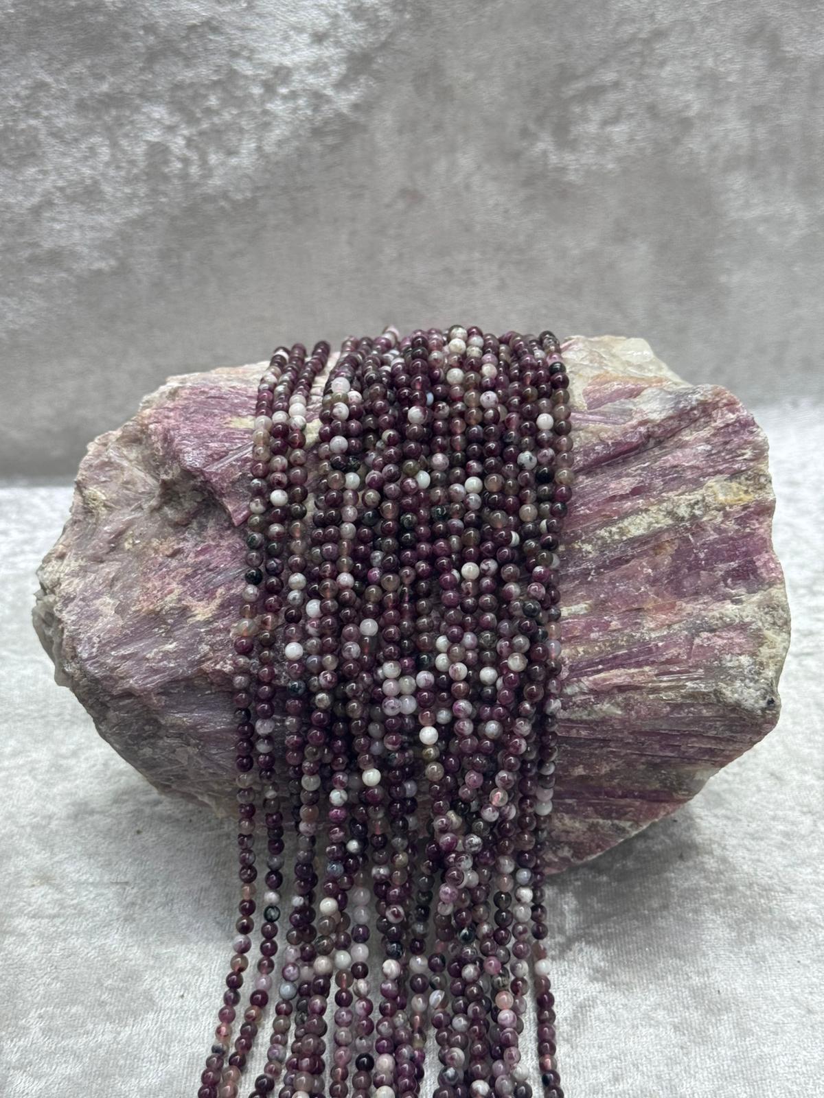 Pembe turmalin 4 mm